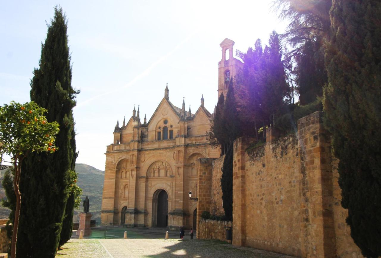 Casa Puerta De La Alcazaba Antequera Villa Kültér fotó